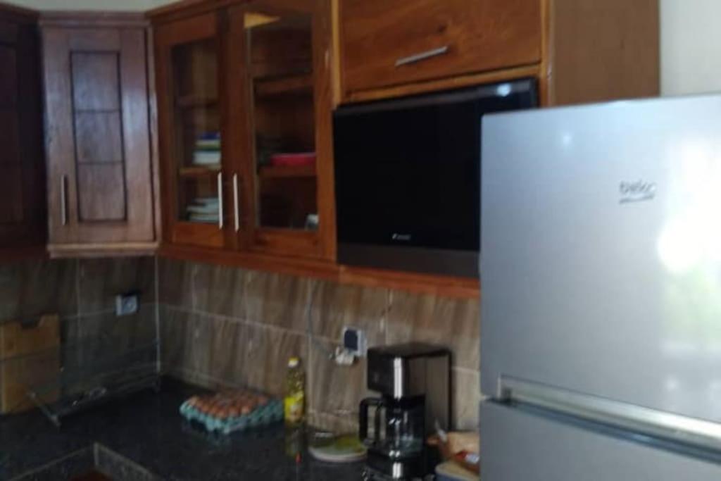 Belle Villa Proche Bord De Mer Ngaparou Екстер'єр фото